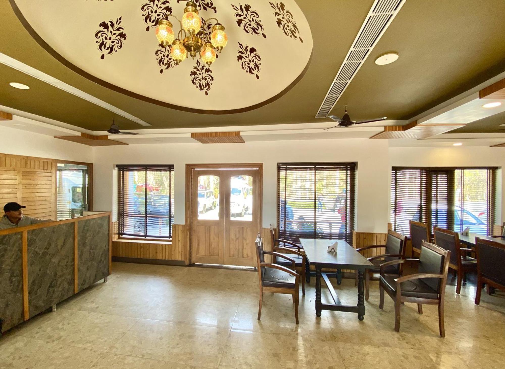 Corbett Bungalow , Jim Corbett Otel Ramnagar  Dış mekan fotoğraf